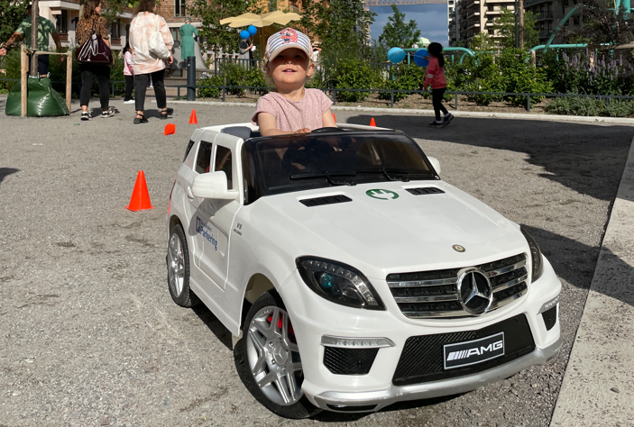 Image at https://www.stockholmparkering.se/globalassets/intranat/nyheter/listningsbilder-300x200/mini-elbil-listning.png