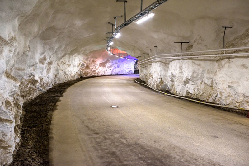 Image at https://www.stockholmparkering.se/siteassets/aktuellt/byggprojekt-bilder/tidigare-p-hus---ytter/rackstagaraget.jpg