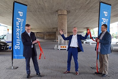 Image at https://www.stockholmparkering.se/siteassets/aktuellt/press-block-och-bilder/kremlan_invigning.jpg