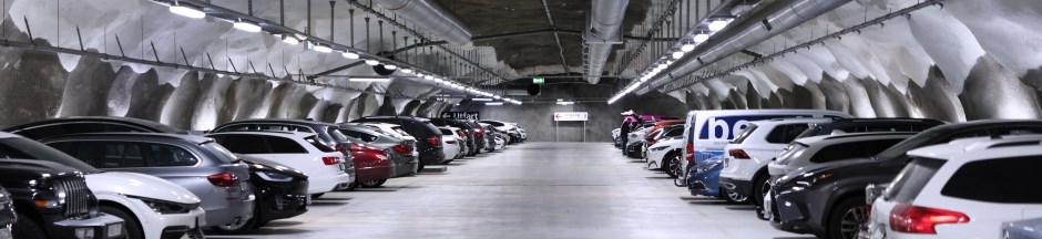 Image at https://www.stockholmparkering.se/siteassets/hero-bilder/hogalid-infart-hero.jpg